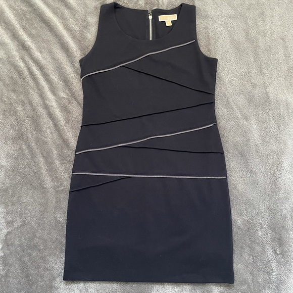 Michael Kors Sleeveless Dress - Picture 1 of 4